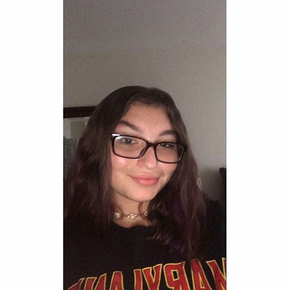 Meet your Posher, Anastasia - Picture 1 of 1